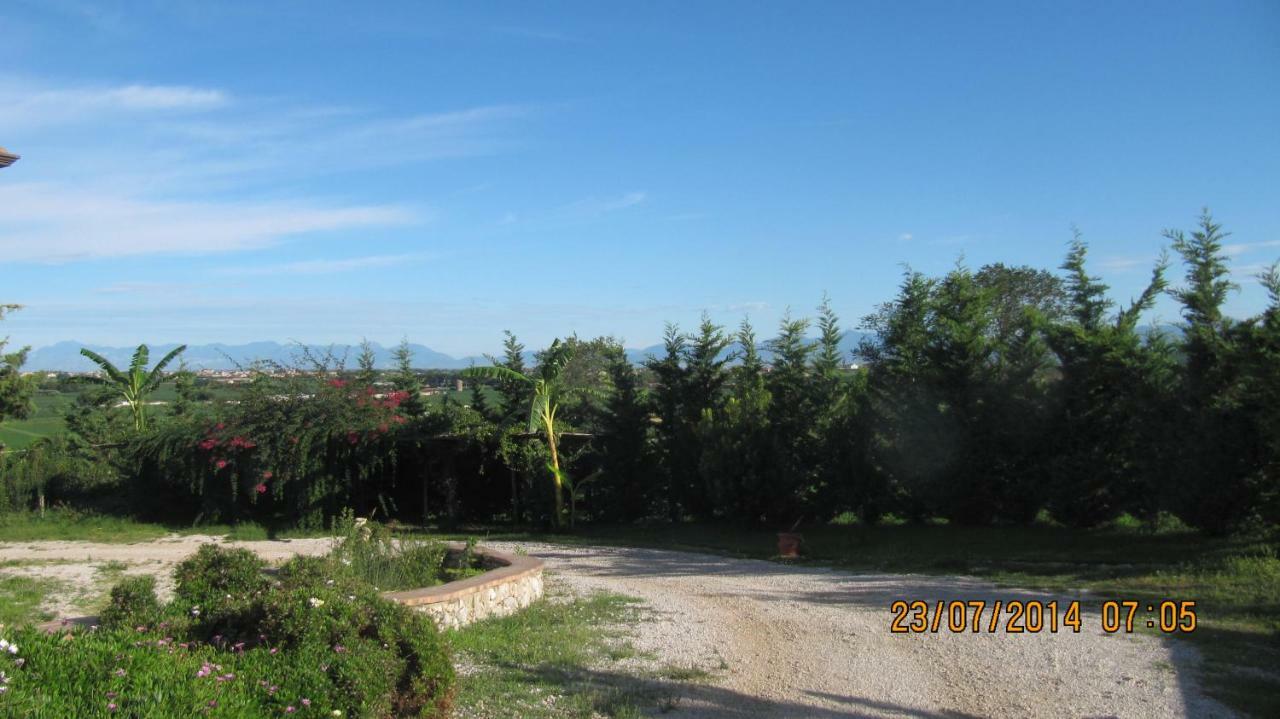 B&B Macchia D'Olmo Capaccio Bagian luar foto